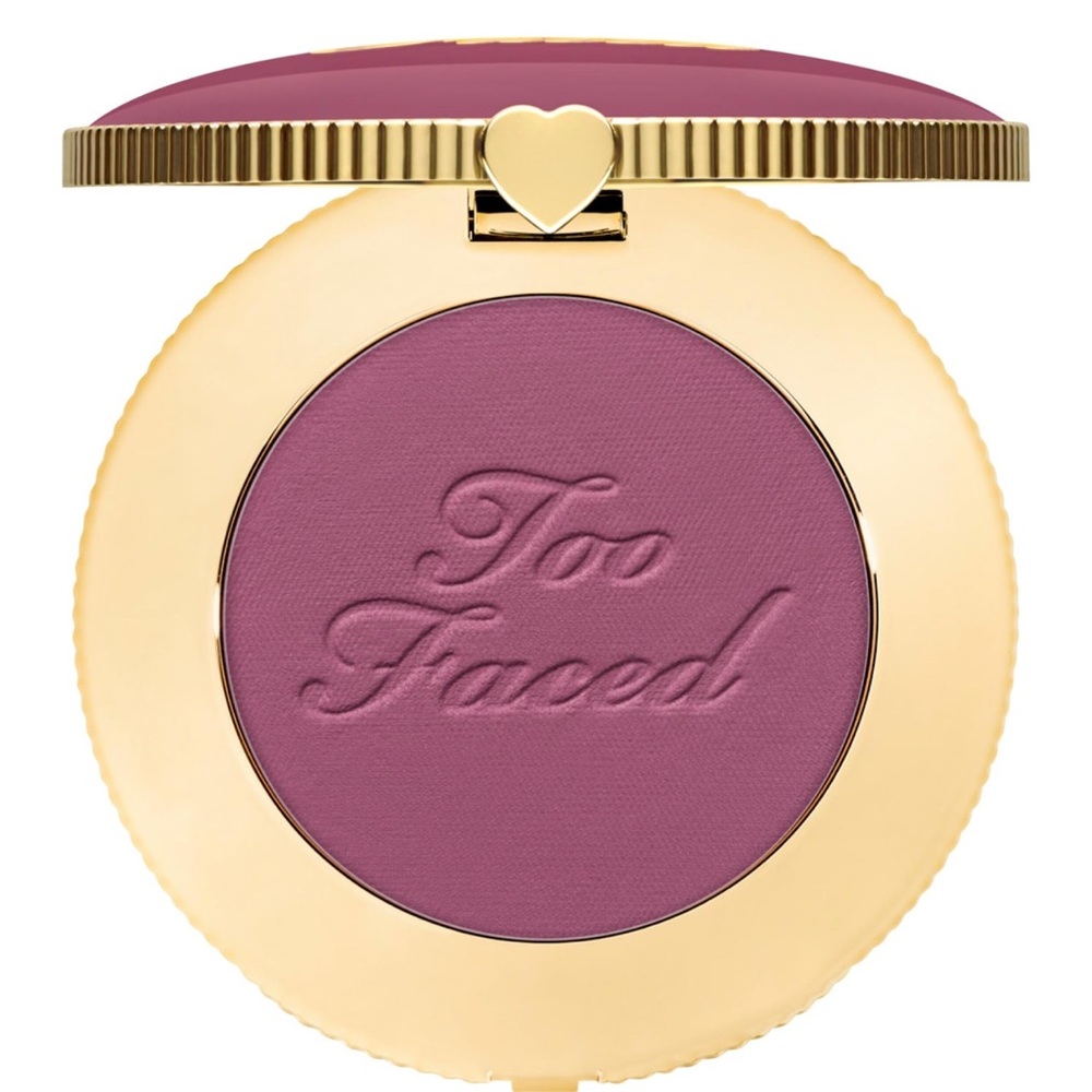 Too Faced cloud crush blush Berry Dreamy